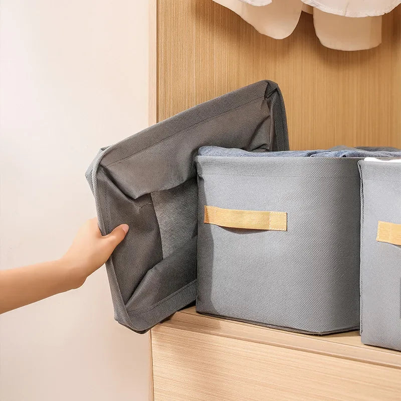 Thickened Clothes Organizer Storage Box